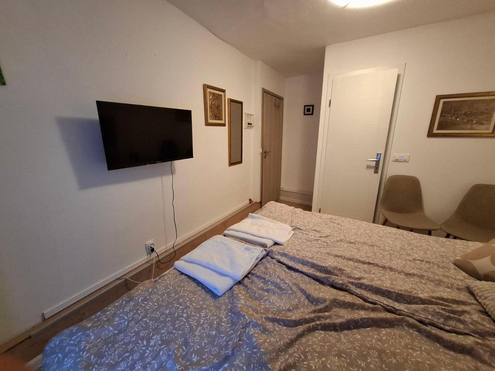 Guesthouse Unique Σαράγεβο Δωμάτιο φωτογραφία