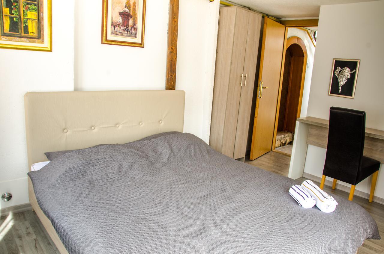 Guesthouse Unique Σαράγεβο Εξωτερικό φωτογραφία