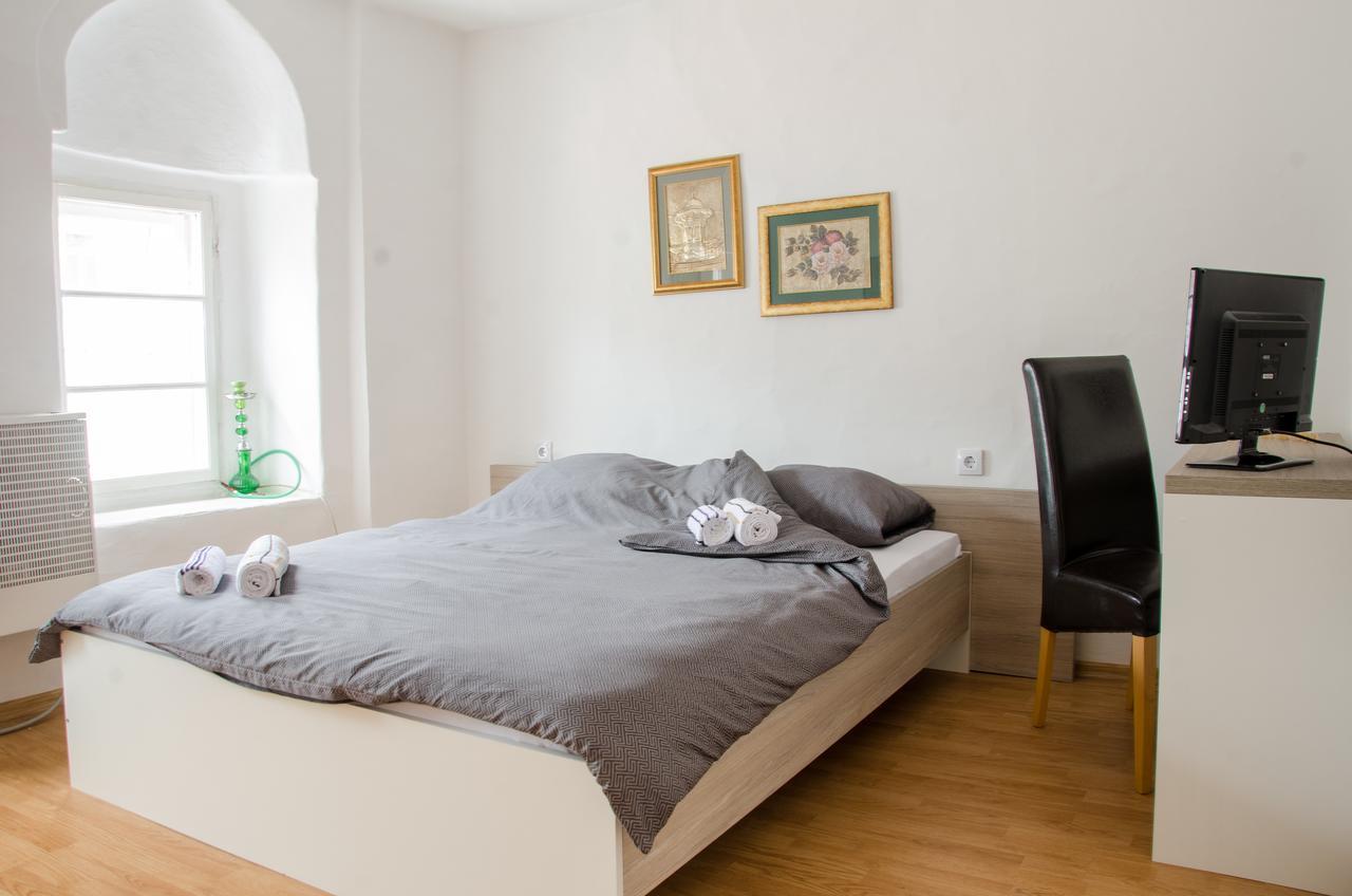 Guesthouse Unique Σαράγεβο Εξωτερικό φωτογραφία