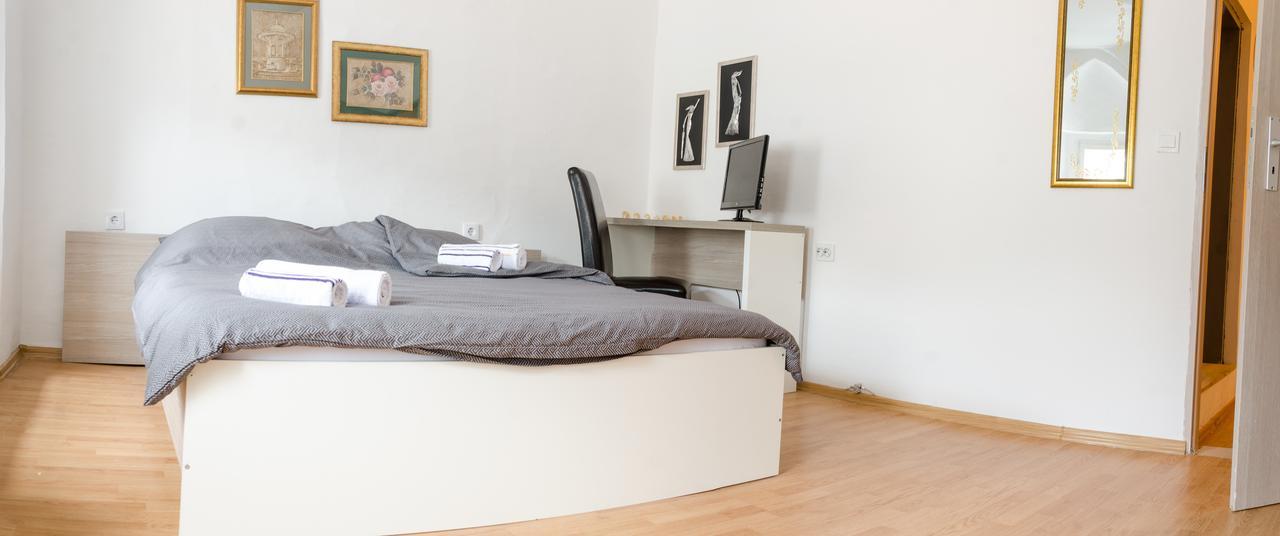 Guesthouse Unique Σαράγεβο Εξωτερικό φωτογραφία